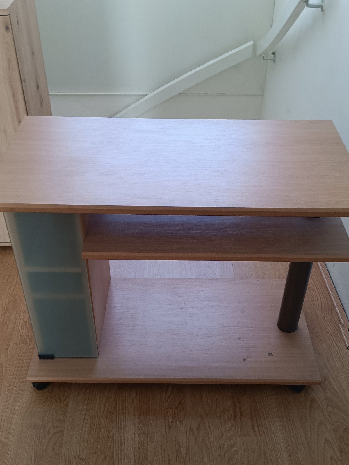 Compacte bijzettafel/computertafel 90x45x65 cm, Huis en Inrichting, Kasten | Computermeubels, Overige houtsoorten, Gebruikt, Modern, functioneel