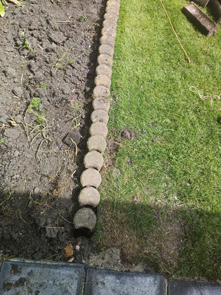 Stenen palisander paaltjes, Ophalen, Gebruikt