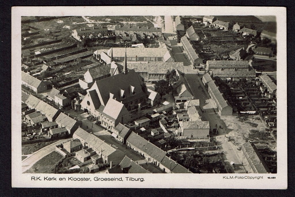 Tilburg - Jaren 30 - K.L.M. - foto luchtfotoGroeseind, Ophalen of Verzenden, 1920 tot 1940, Gelopen, Noord-Brabant
