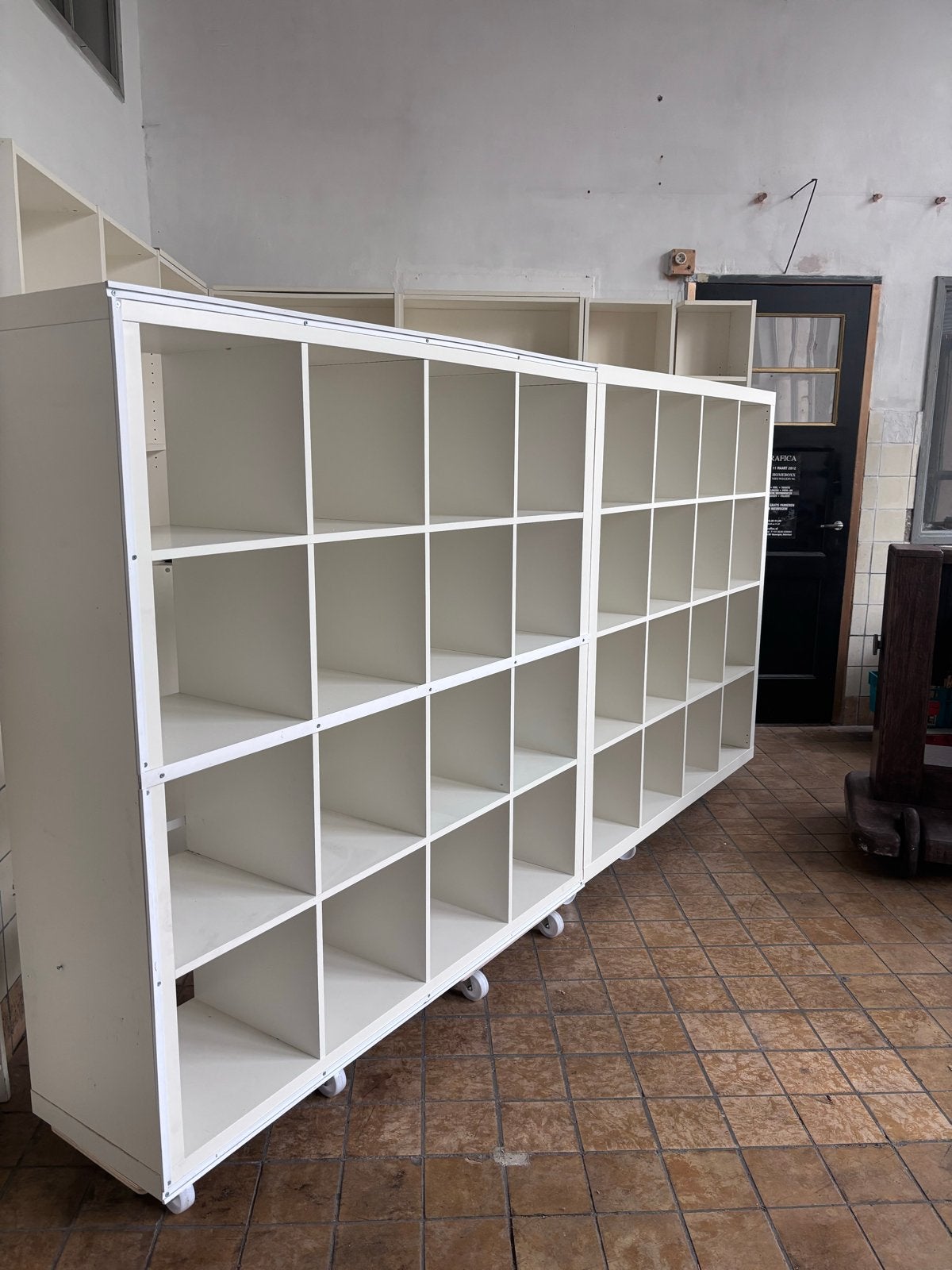 2x IKEA Expedit/Kallax 4x4 vakken kast, Ophalen, Met plank(en), Gebruikt, 100 tot 150 cm