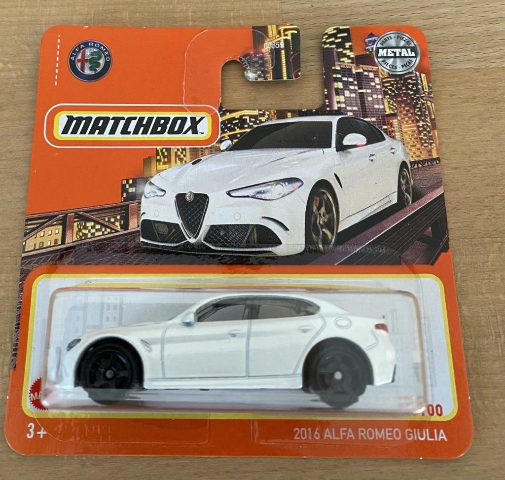 Matchbox Alfa Romeo Giulia, Ophalen of Verzenden, Nieuw, Auto