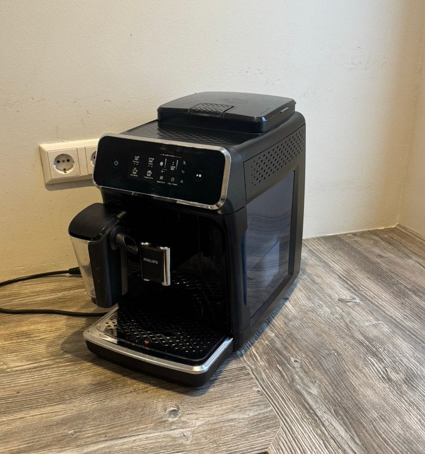 Philips Volautomatische Espressomachine - Zwart, Witgoed en Apparatuur, Ophalen, Espresso apparaat, Koffiebonen, Zo goed als nieuw