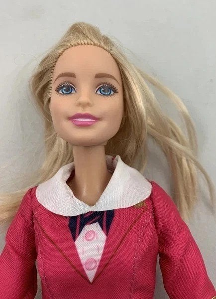 Barbie Pink Passport Life in the Dreamhouse 2x piloot pop, Coolsingel 104, 3011 AG Rotterdam, Netherlands, Barbie, Verzenden, Zo goed als nieuw