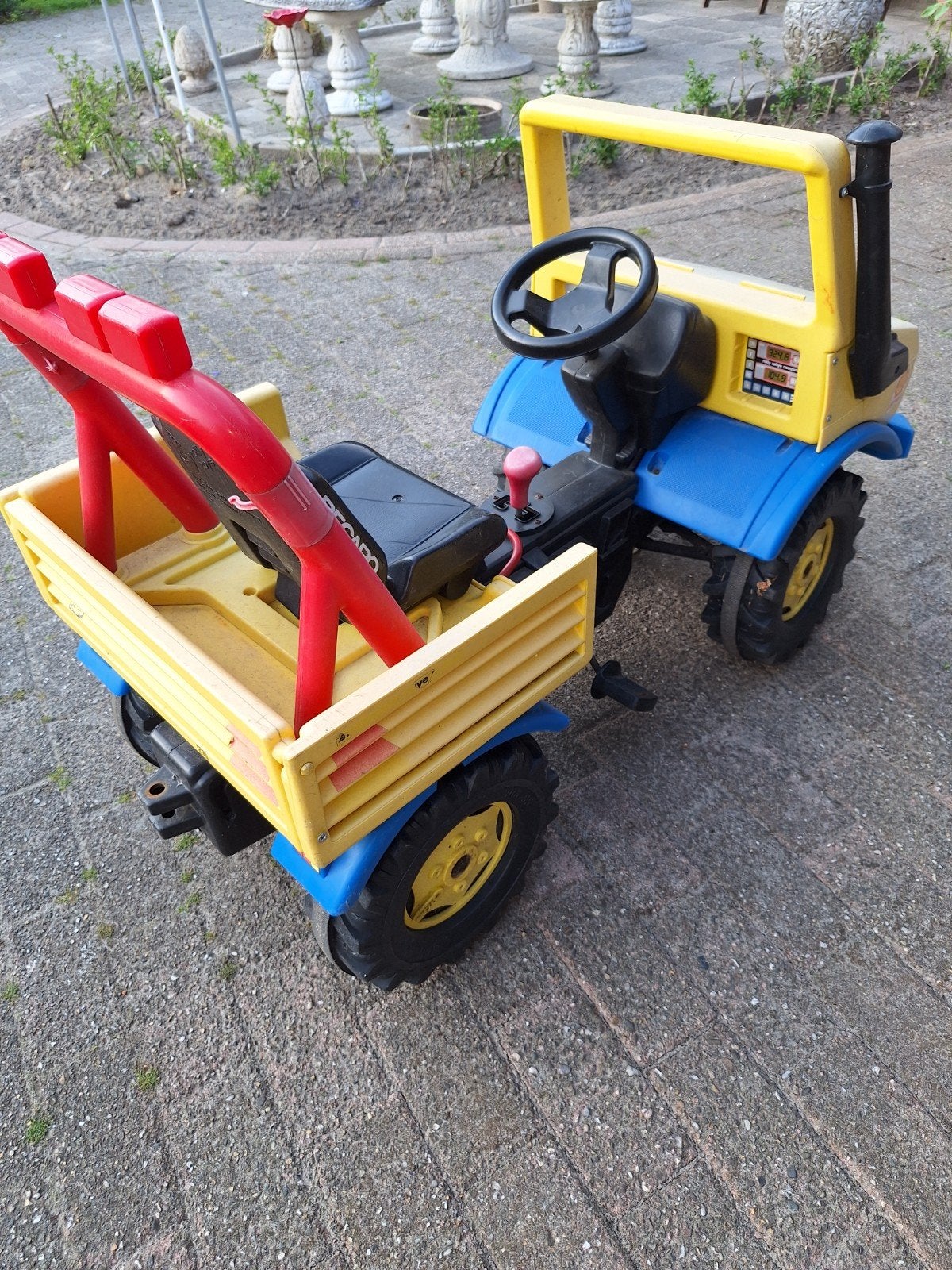 Traptrekker traptractor Unimog, Ophalen, Zo goed als nieuw