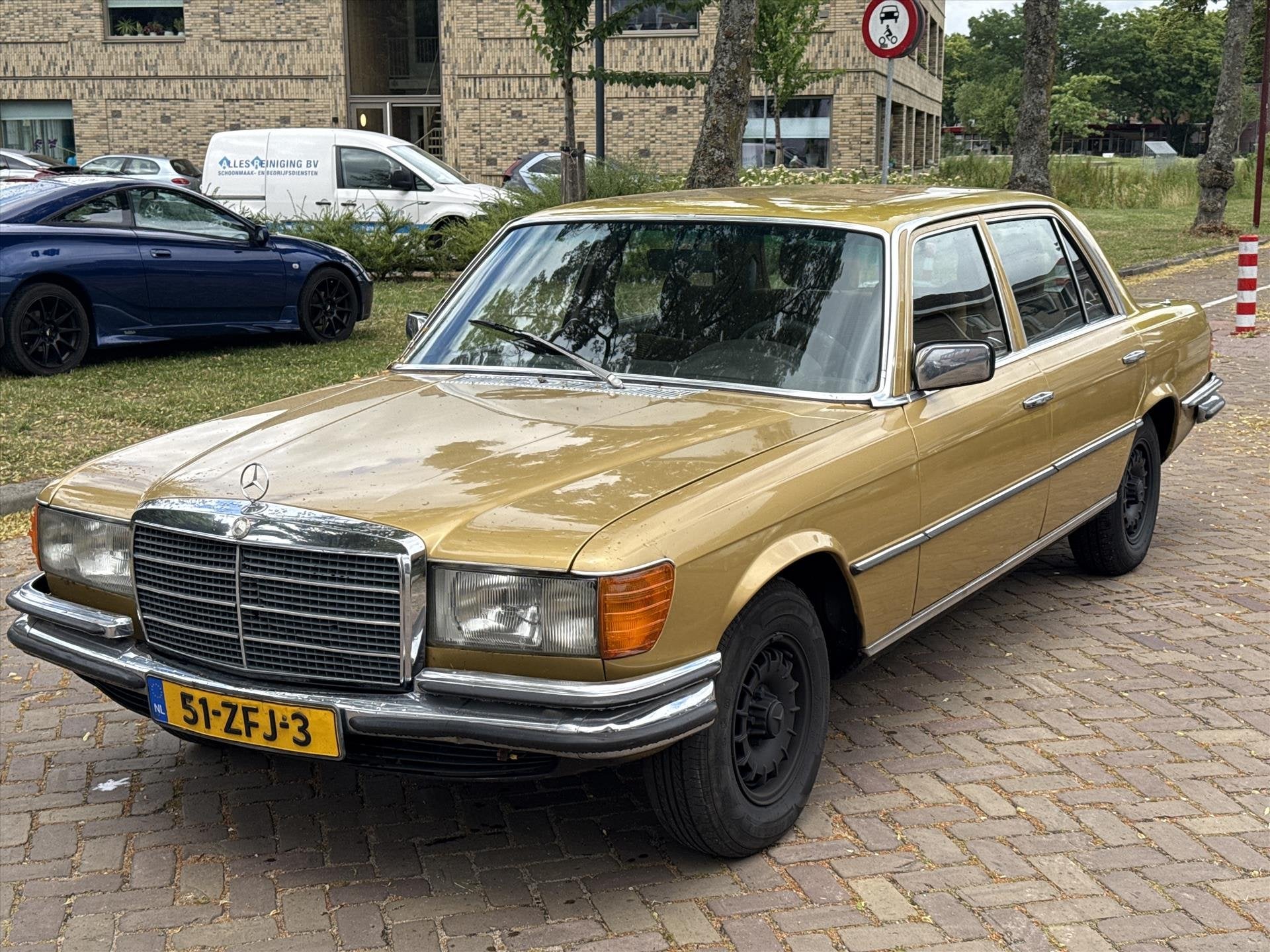 Mercedes S-Klasse 2.7 280 SEL, Auto's, Gebruikt, 2717 cc, Geel, Bedrijf
