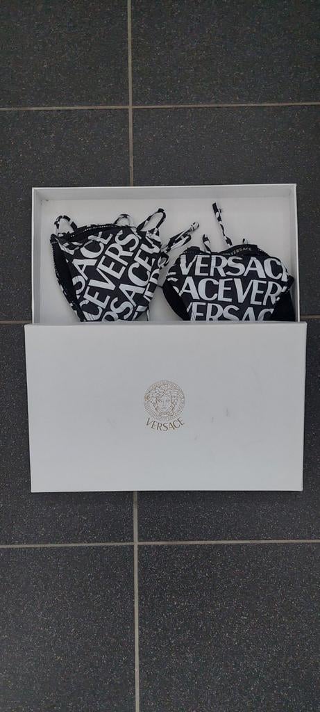 Versace Bikini Zwart/Wit maat S, Kleding | Dames, Badmode en Zwemkleding, Zwart, Ophalen of Verzenden, Zo goed als nieuw, Versace