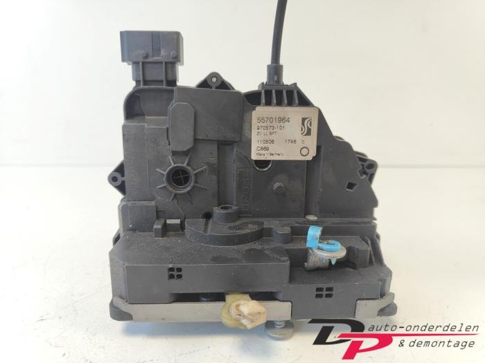 Deurslot Mechaniek 4Deurs rechts-voor van een Fiat Punto Gra, Auto-onderdelen, Gebruikt, -, -, Ophalen of Verzenden