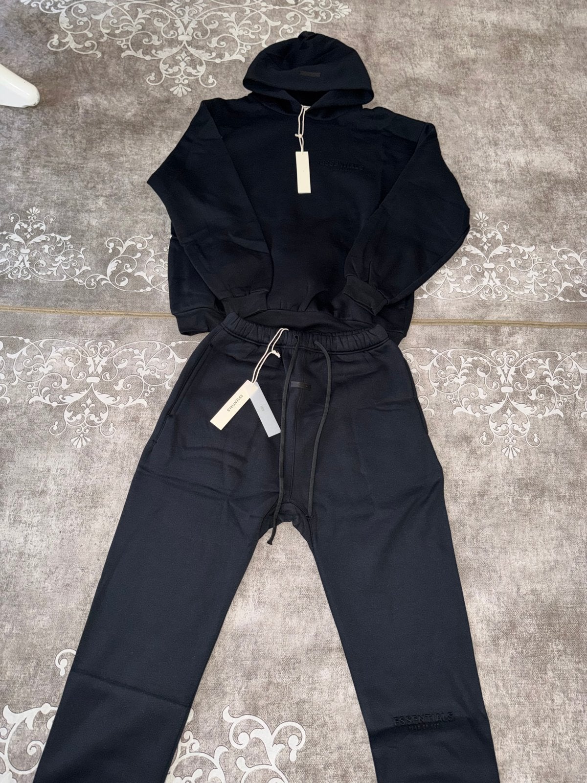 Essentials Fear of God Trainingspak Zwart Maat M, Ophalen of Verzenden, Nieuw, Maat 48/50 (M)