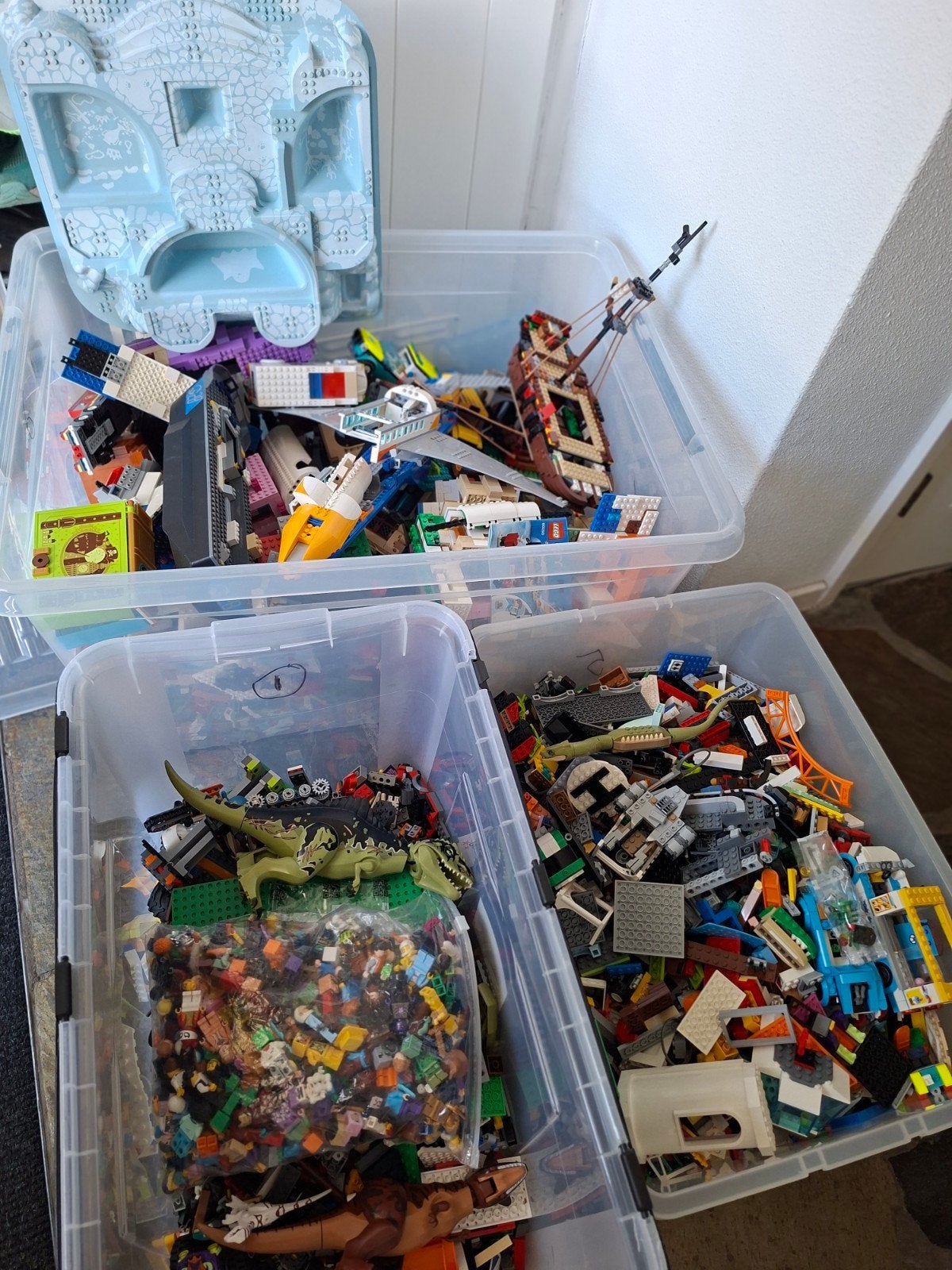 Ruim 40 kilo lego waaronder Harry Potter, Jurassic park, Ophalen, Gebruikt, Compleet, Lego