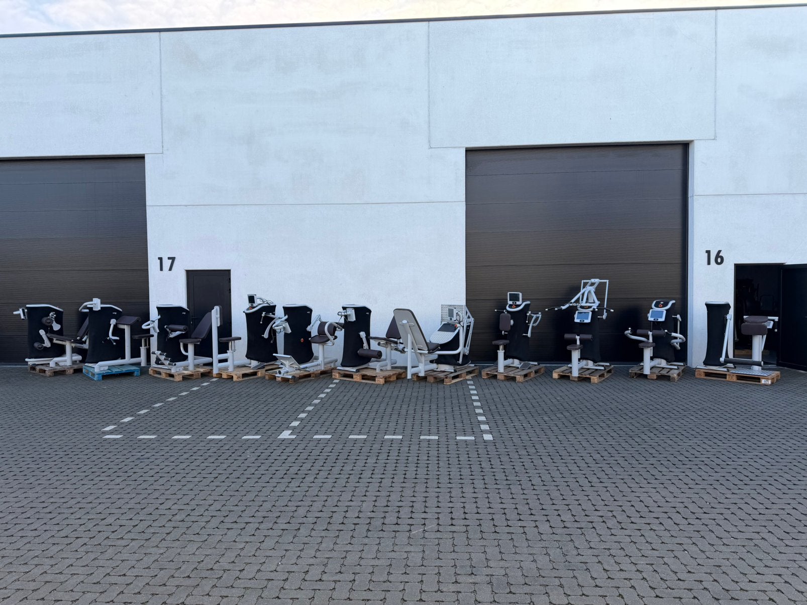 Egym complete set 9 toestellen in nieuwe staat!!, Ophalen, Zo goed als nieuw, Overige typen