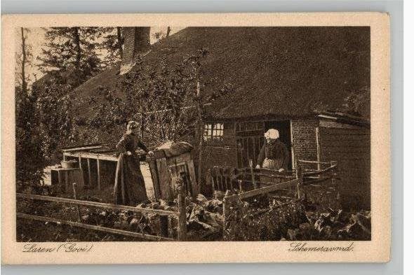 Laren Oude boerderij bij schemeravond, Ophalen of Verzenden, Voor 1920, Ongelopen, Noord-Holland