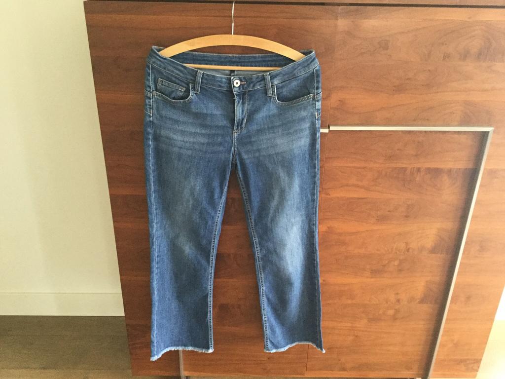 Liu Jo jeans, Ophalen of Verzenden, Zo goed als nieuw, Blauw, W30 - W32 (confectie 38/40)