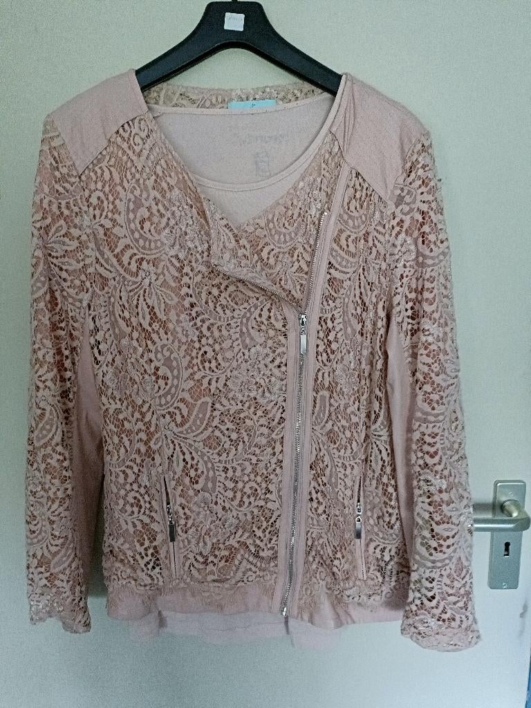 Een zalm kleurige Twin-Set met glimmend-kanten bovenlaag., Kleding | Dames, Jasjes, Kostuums en Pakken, Overige kleuren, Maat 42/44 (L)