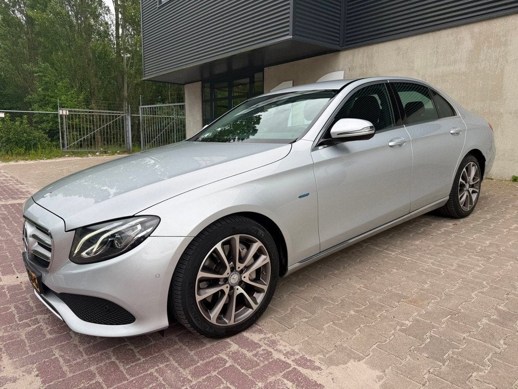 Mercedes-Benz E-klasse 350 e Lease Edition |Widescreen |LUXE, Auto's, Automaat, Achterwielaandrijving, Gebruikt, Bedrijf
