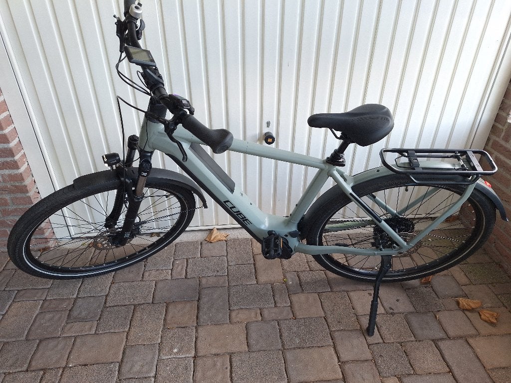 Cube Kathmandu elektrische trekkingfiets, Zo goed als nieuw, 51 tot 55 cm, 50 km per accu of meer, Ophalen