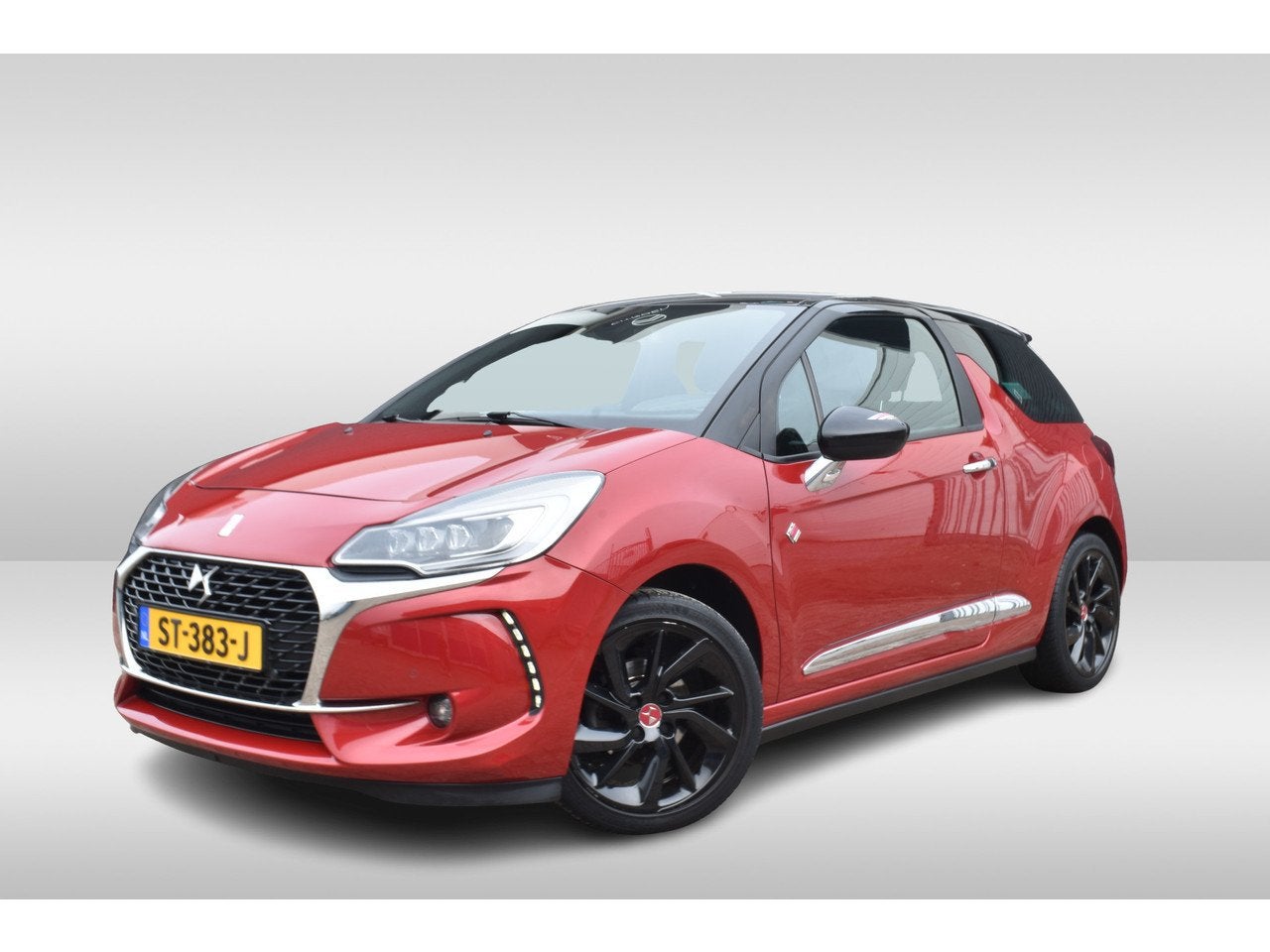 DS DS 3 PureTech 130pk Performance Line | Navigatie | Aircon, Auto's, DS, Bedrijf, Te koop, DS 3, ABS, Achteruitrijcamera, Airbags