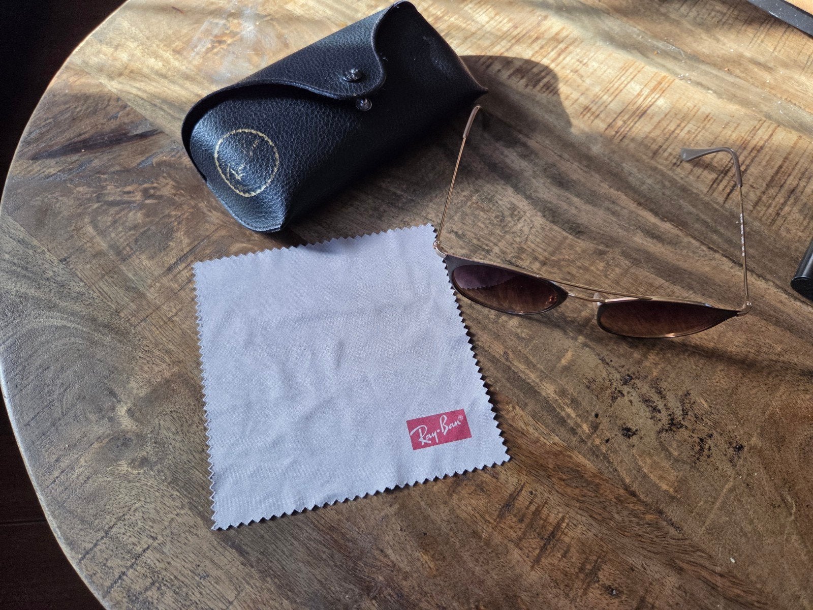 Mooie Rayban Zonnebril, Ophalen of Verzenden, Zo goed als nieuw, Overige merken