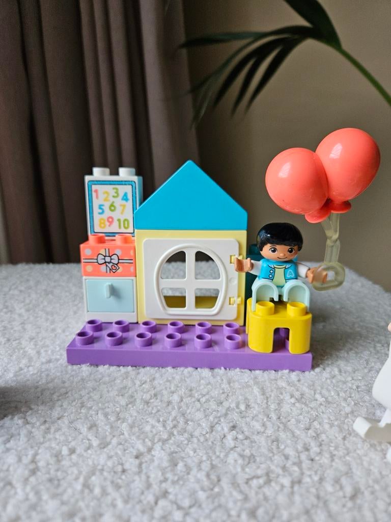 LEGO DUPLO Speelhuisje met figuren en accessoires, Ophalen of Verzenden, Gebruikt, Overige merken