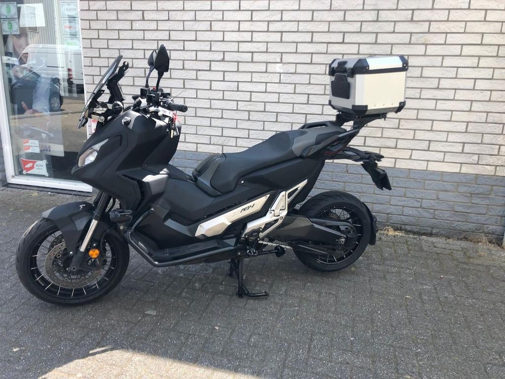 NETTE HONDA X-ADV 750 BJ2019 9024KM MAT BLACK FUL OPTI G-KNO, Motorrijbewijs A, Bedrijf, Onbekend, Meer dan 35 kW