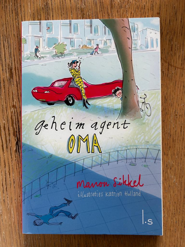 Geheim agent oma, Ophalen, Zo goed als nieuw, Fictie