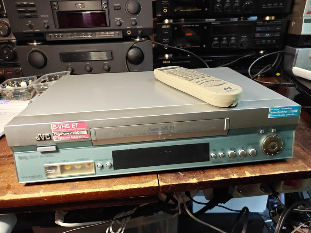 JVC HR-S8850EU S-VHS Videorecorder met afstandsbediening, Ophalen of Verzenden