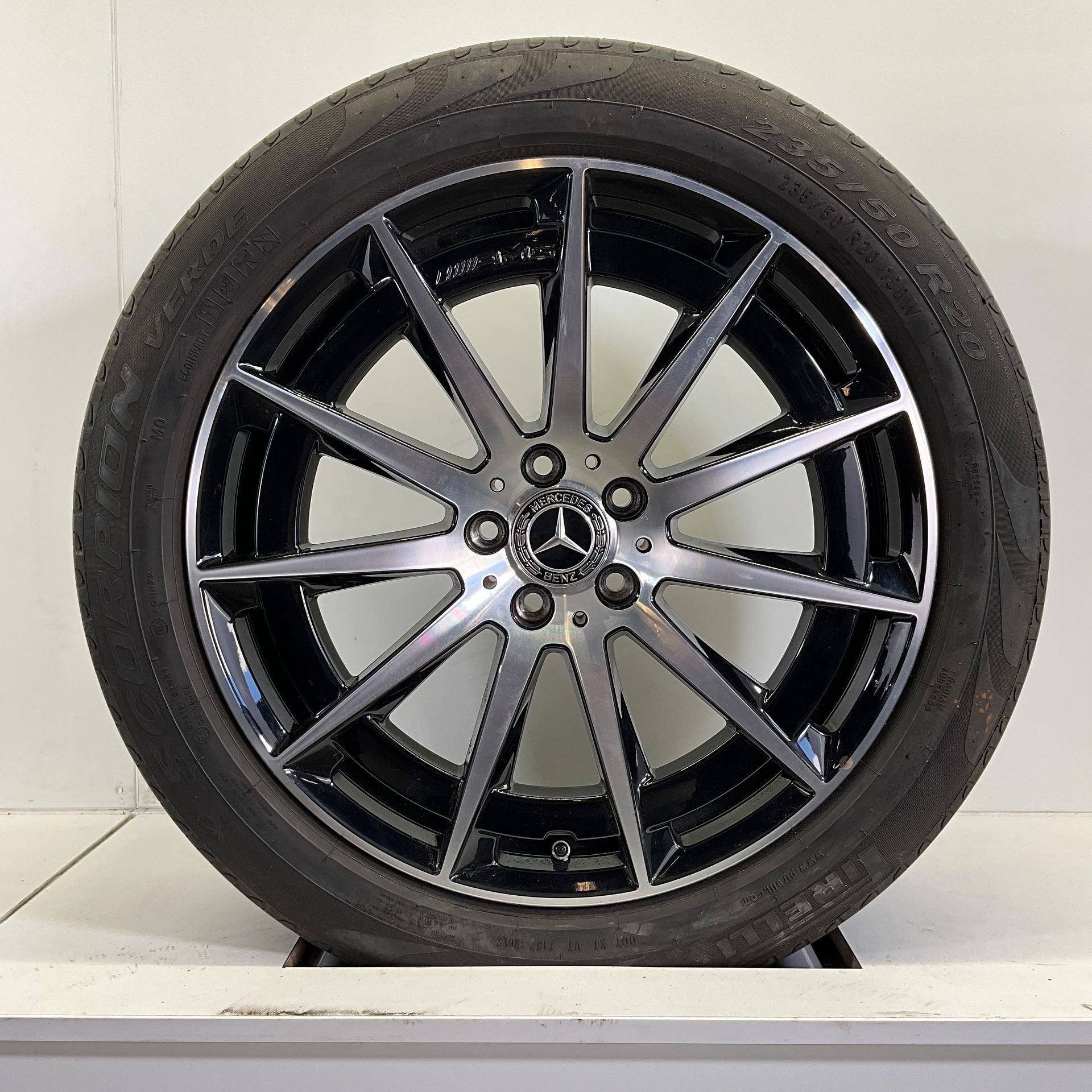 MERCEDES EQC BREEDSET VELGEN + ZOMERBANDEN 20 INCH, Gebruikt, 255 mm, -, -