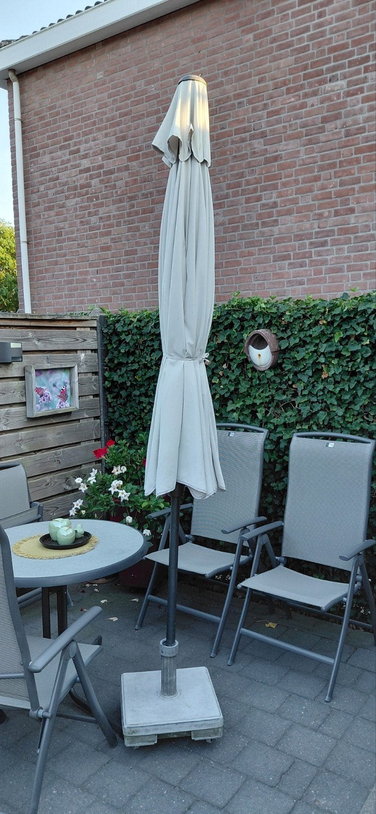 Parasol rond., Tuin en Terras, Parasols, Ophalen, Zweefparasol