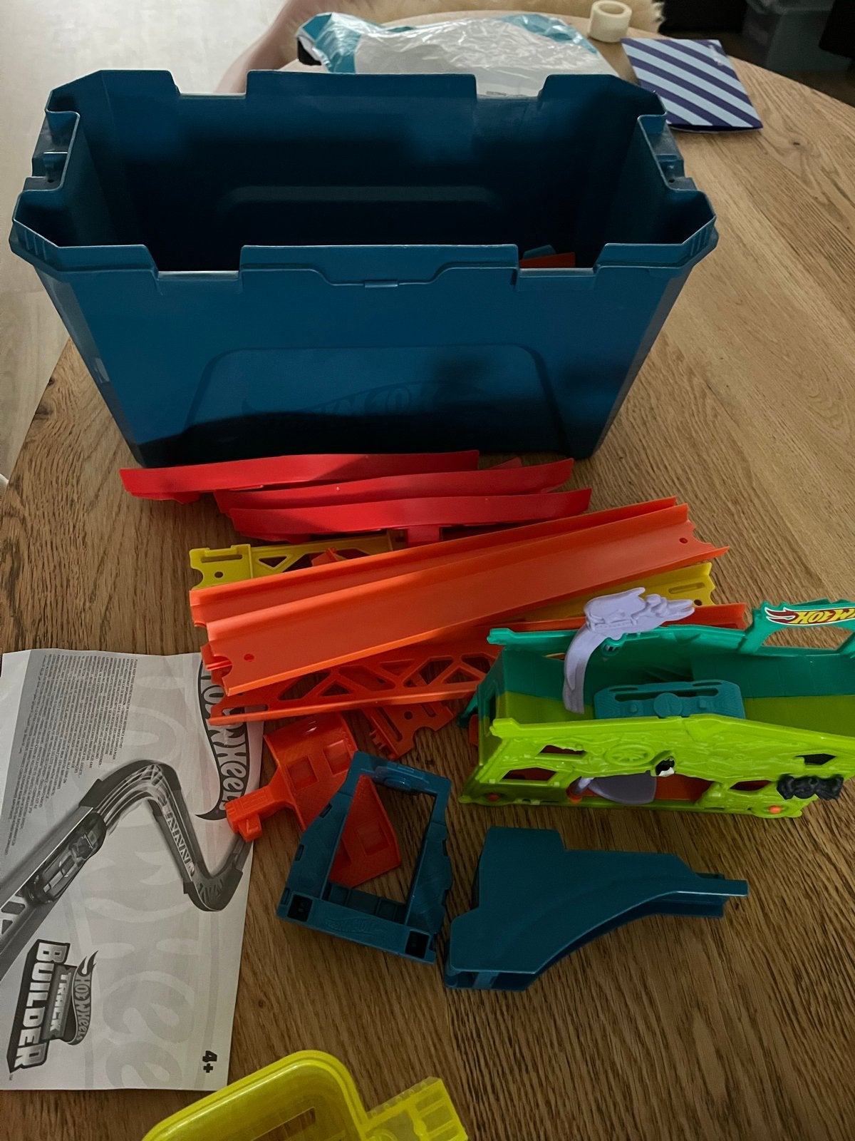 Hot Wheels Track Builder Racebaan Set met Opbergbox, Kinderen en Baby's, Speelgoed | Racebanen, Ophalen, Zelf te bouwen, Hot Wheels