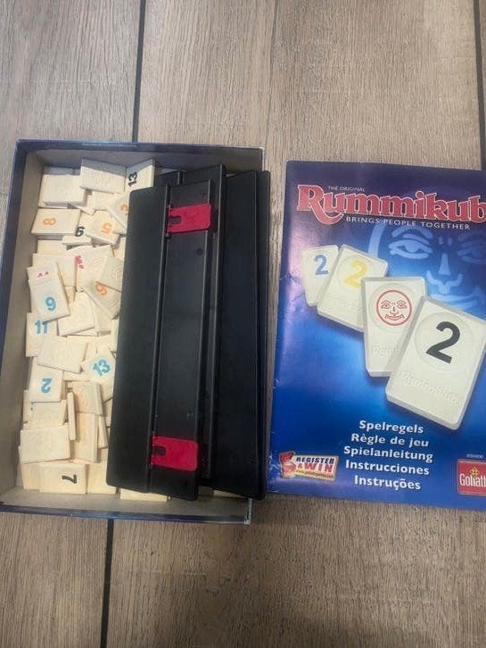 Rummikub Travel - Compact Spel voor Onderweg, Gebruikt, Goliath, Ophalen of Verzenden, Een of twee spelers