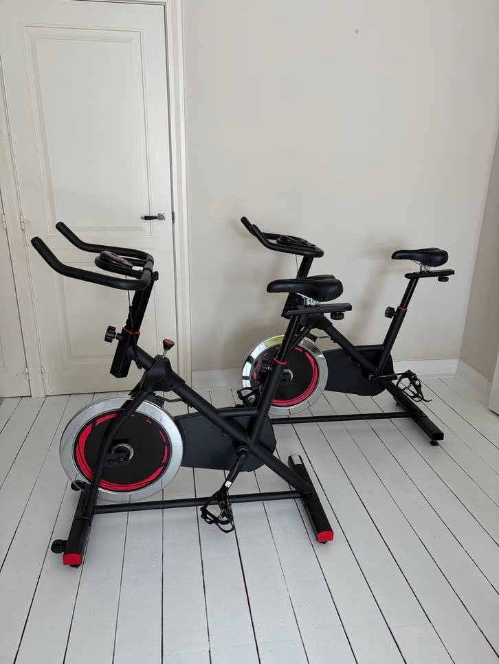 spinningfietsen (2 stuks) spinfiets, Sport en Fitness, Ophalen, Spinningfiets, Zo goed als nieuw, Metaal