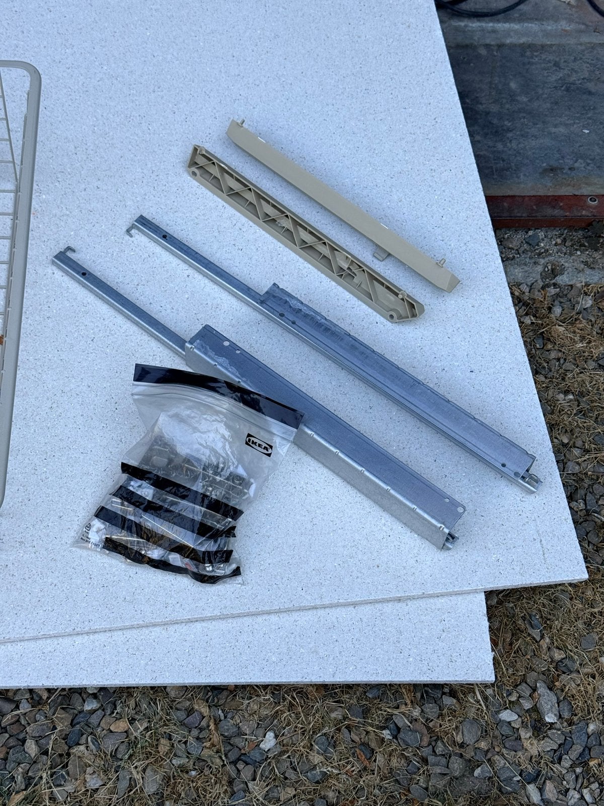 IKEA Uittrekbare Lade en Draadmand met Rails, Ophalen, Gebruikt, 50 tot 100 cm, Minder dan 100 cm