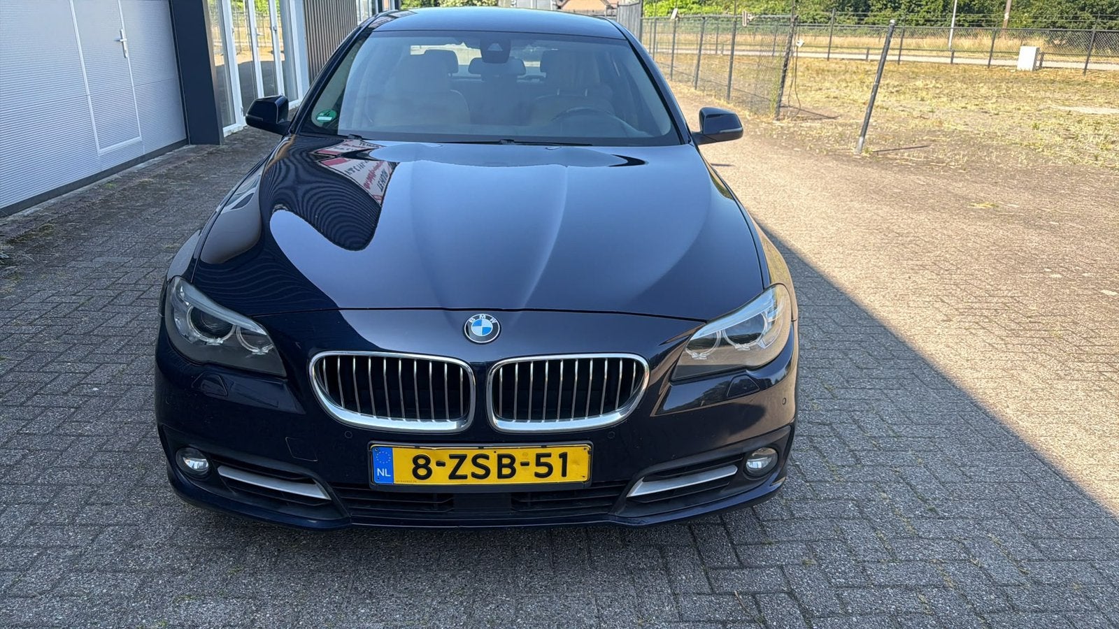 BMW 5-Serie 520d EDE 190pk Aut. 2015 Blauw, Auto's, BMW, Bedrijf, 5-Serie, 360° camera, ABS, Adaptieve lichten, Adaptive Cruise Control
