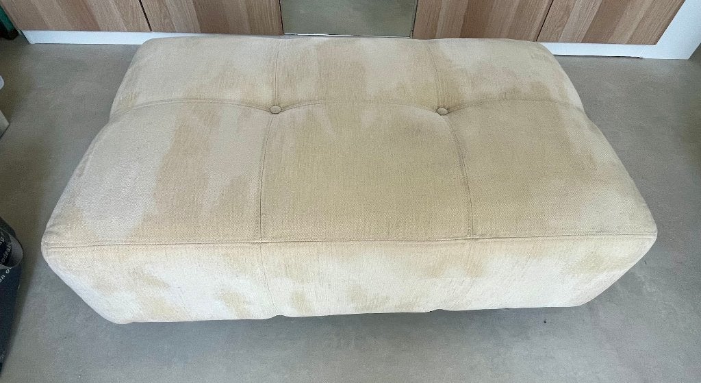Gelderland Poef met knopen nr.6111. Beige stoffering., Ophalen, Gebruikt, Design, 75 tot 100 cm