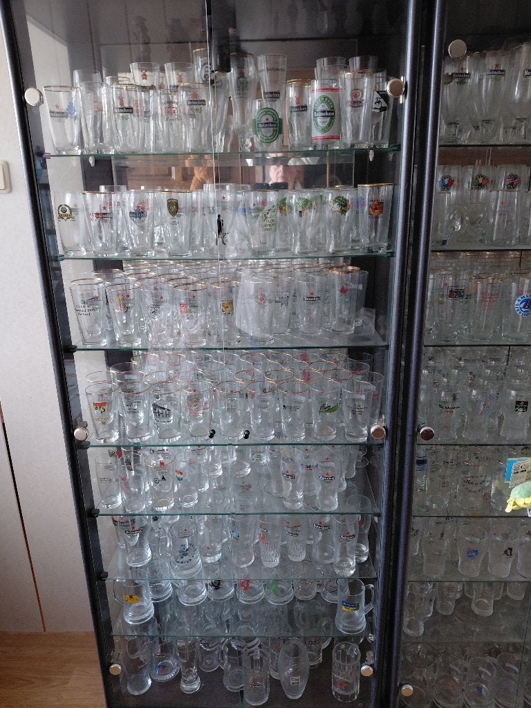 900 heineken glazen, Verzamelen, Ophalen, Zo goed als nieuw, Bierglas