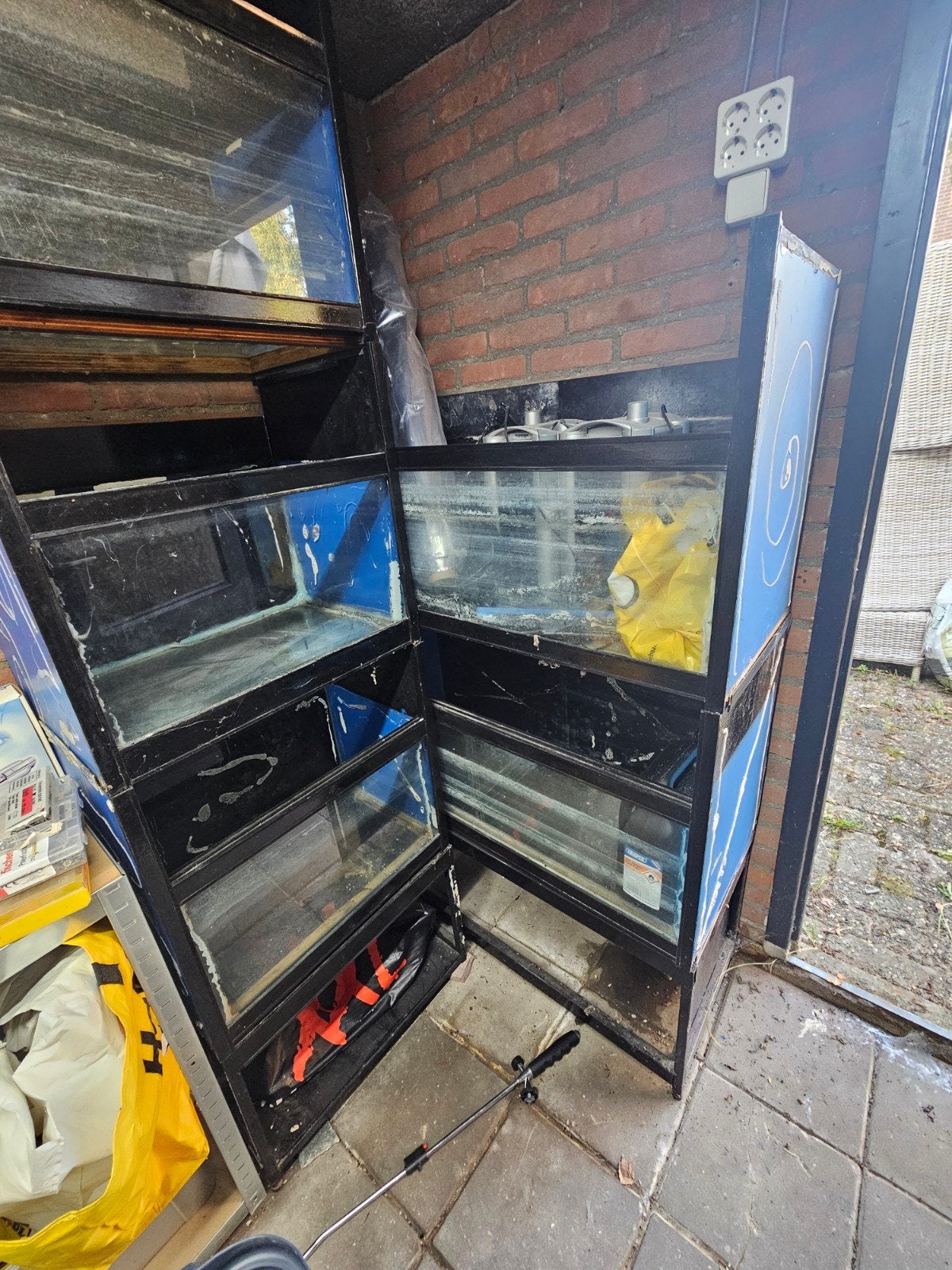Aquarium stellingkasten gratis te afhalen, Dieren en Toebehoren, Vissen | Aquaria en Toebehoren, Ophalen, Gebruikt
