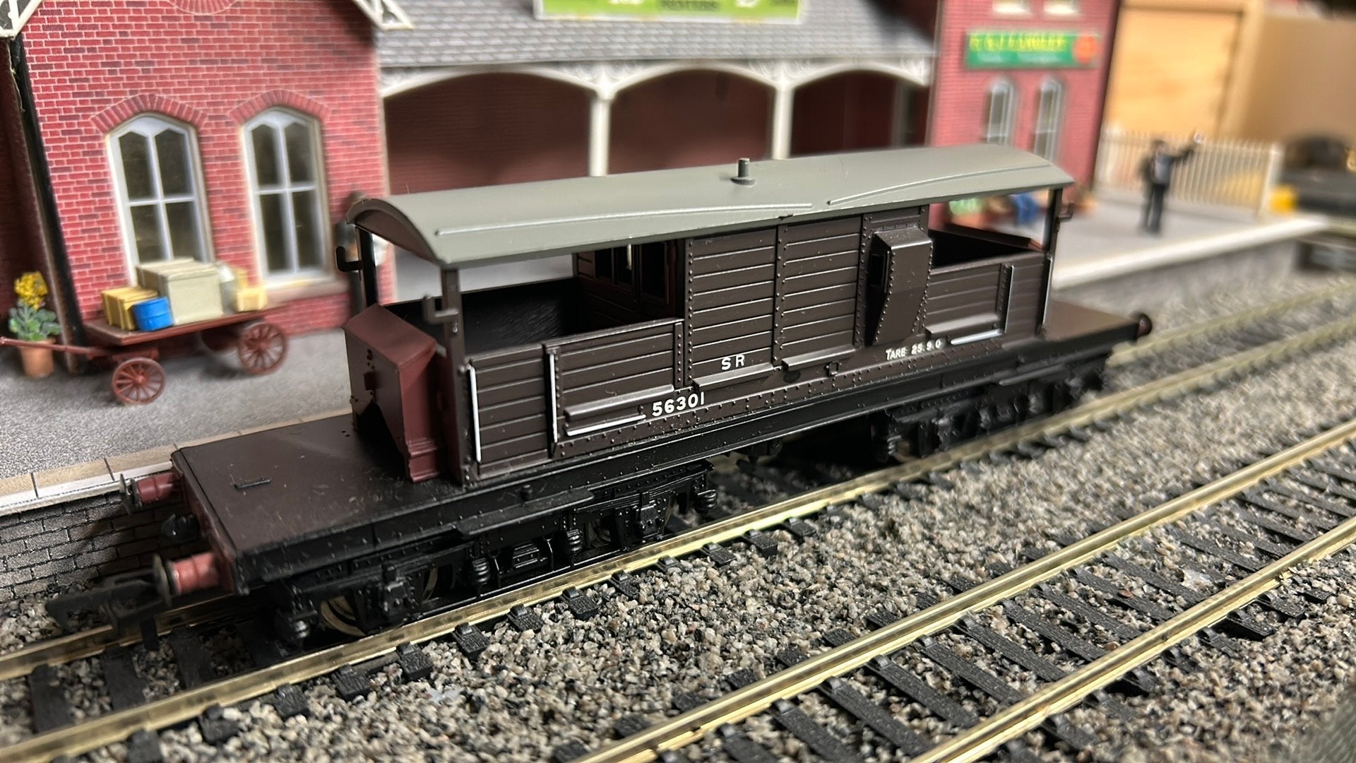 Bachmann 25 Ton Wueen Mary Brake Van, Overige merken, Gelijkstroom, Wagon, Ophalen of Verzenden