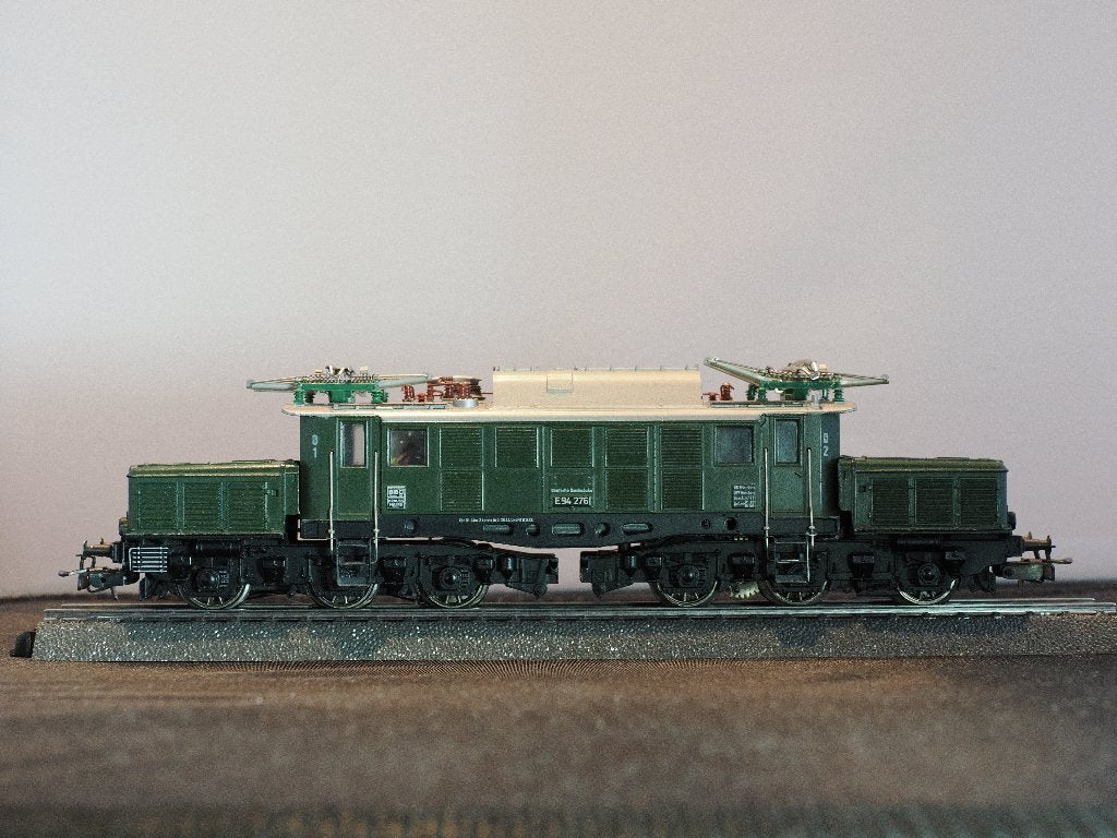 Märklin 3022 E-locomotief BR194 '276 Duitse Krokodil' DB, Hobby en Vrije tijd, Wisselstroom, Gebruikt, Wagon, Ophalen of Verzenden