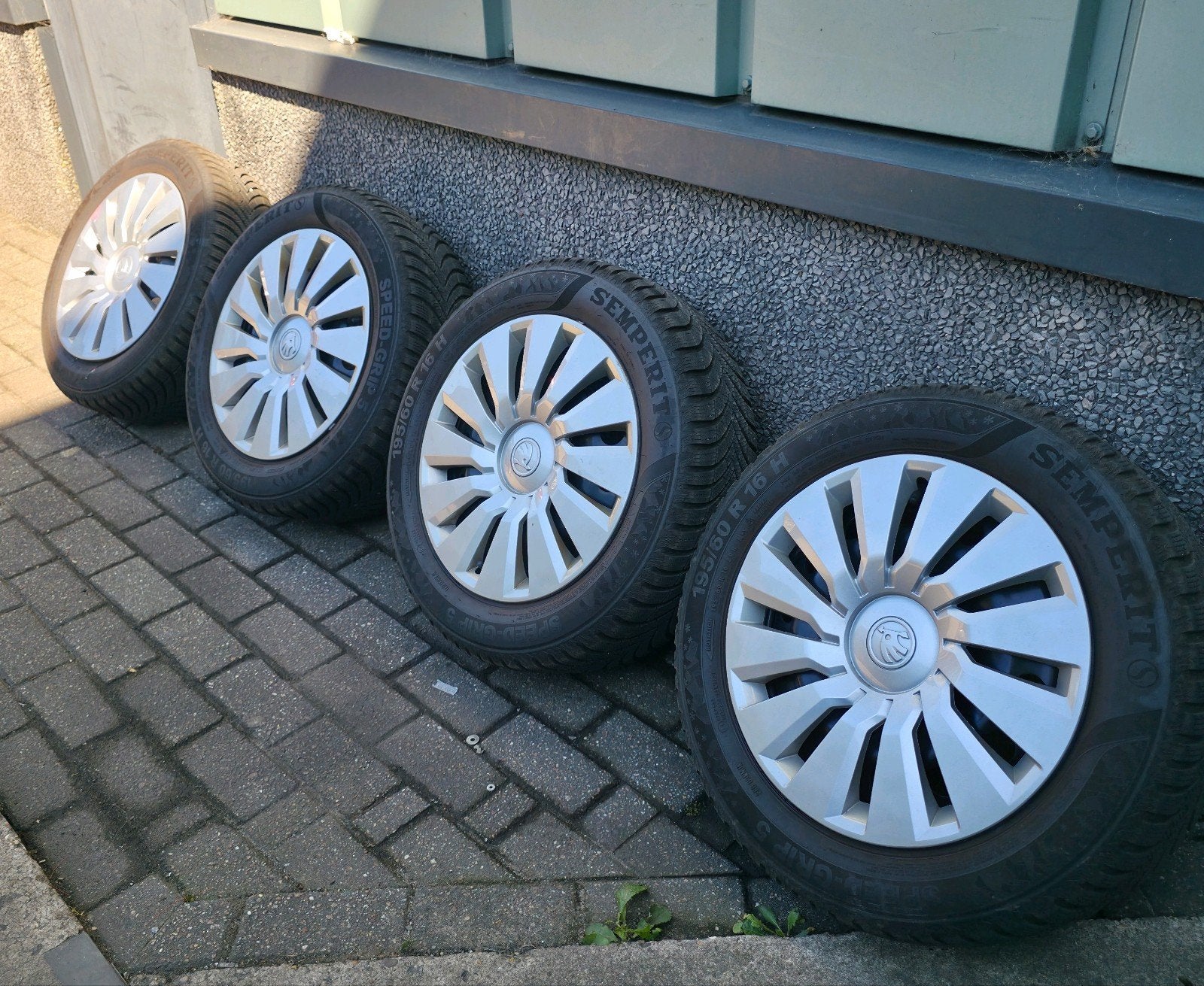 Skoda Scala winterset, zo goed als nieuw!, Ophalen, Gebruikt, 16 inch, Banden en Velgen