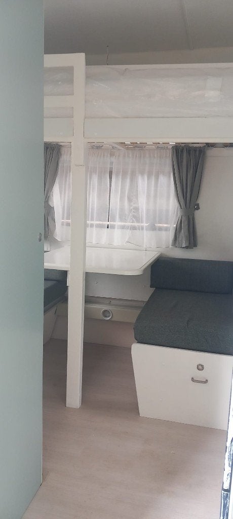 Caravan Kip, Kip, Treinzit, Tot en met 3, Particulier