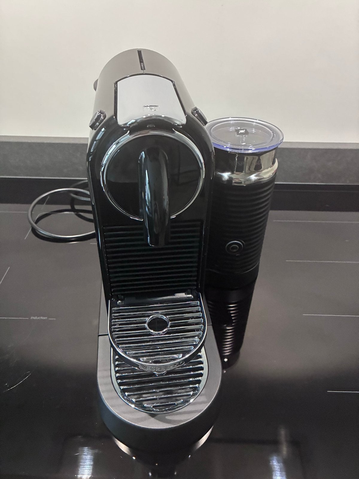 Nespresso citiz & milk, Ophalen, Espresso apparaat, Zo goed als nieuw, 1 kopje