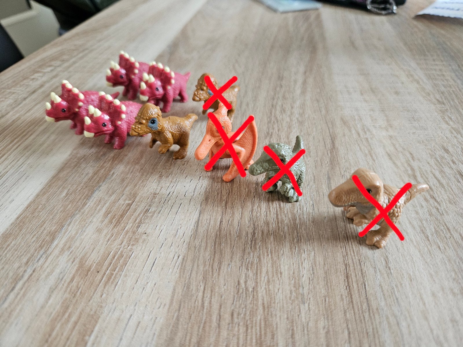Kinder surprise dinosaurus Natoons, Verzamelen, Ophalen of Verzenden, Nieuw, Hardplasticfiguren