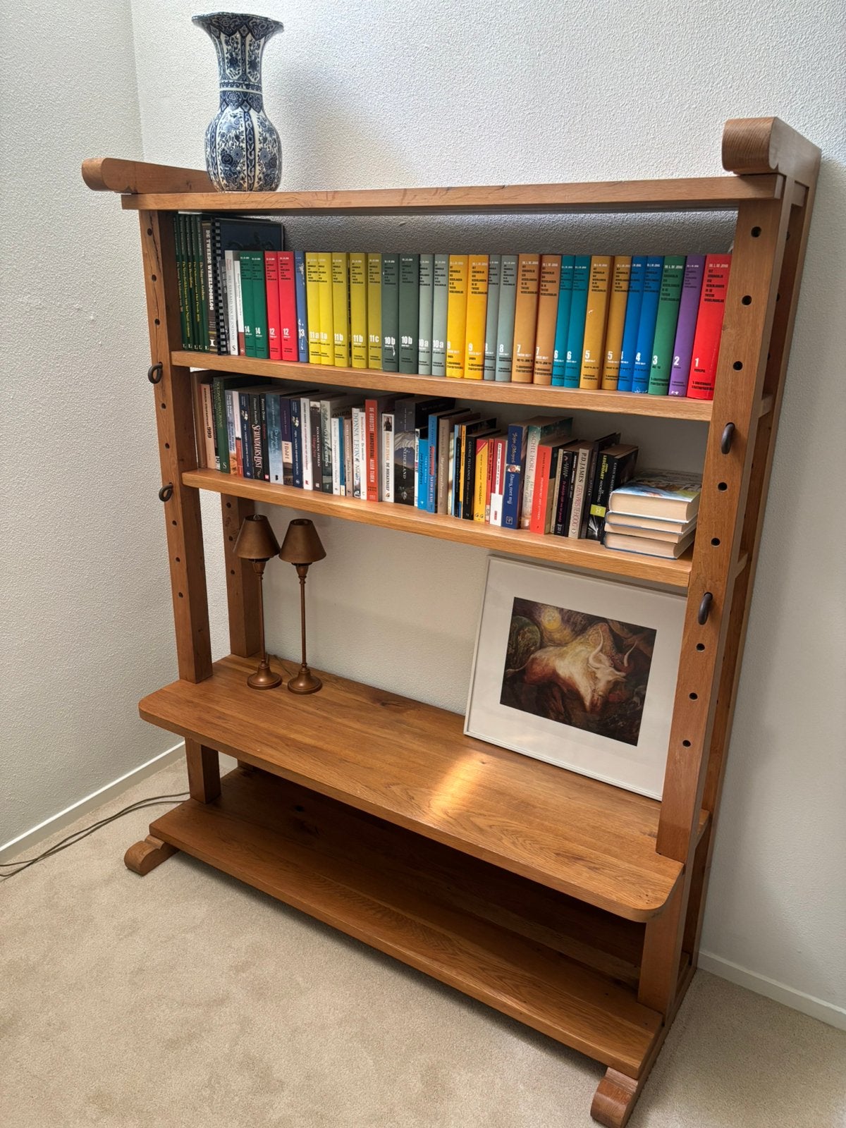Eikenhouten Boekenkast in de vorm van kaaskast, Ophalen, 25 tot 50 cm, Eikenhout, 100 tot 150 cm