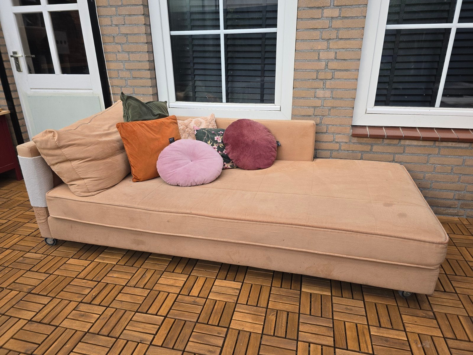 Comfortabele sofa met kussens - ideaal voor huisdieren, Ophalen, Gebruikt, 150 tot 200 cm, Tweepersoons
