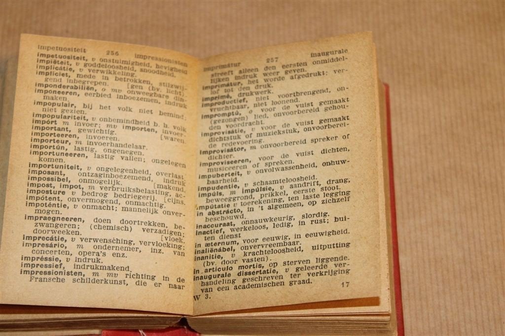 Antiek Miniatuurboekje Van Goor — Vreemd Woordenboek — 1921, Ophalen of Verzenden, Gelezen, Van Dale