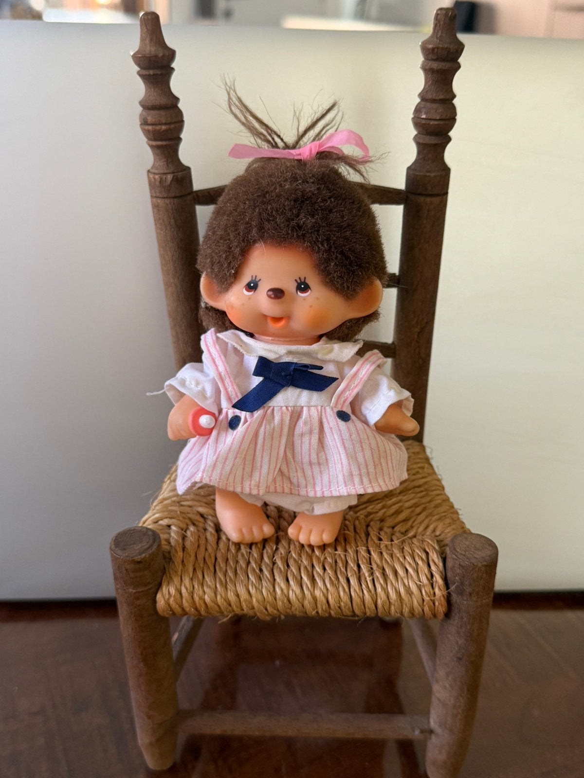 Van oma’s zolder –Originele Sekiguchi Monchhichi Meisje 1974, Verzenden, Zo goed als nieuw, Stoffen beer, Overige merken