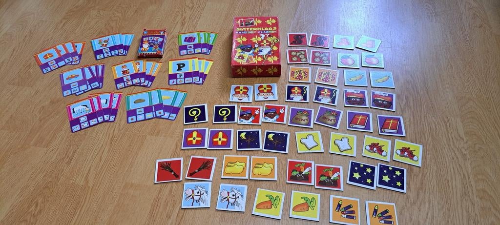 Leuk Sinterklaas spel:  een kwartet en memory spel., Ophalen of Verzenden, Zo goed als nieuw