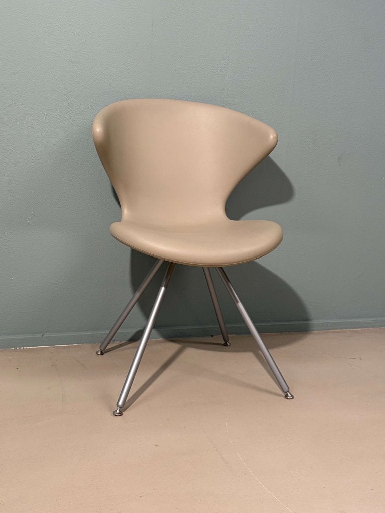 !Nieuw! - Tonon - Concept - Zand - eettafelstoel, Huis en Inrichting, Stoelen, Ophalen, Overige kleuren, Tonon, Info@eras-interieurs.nl