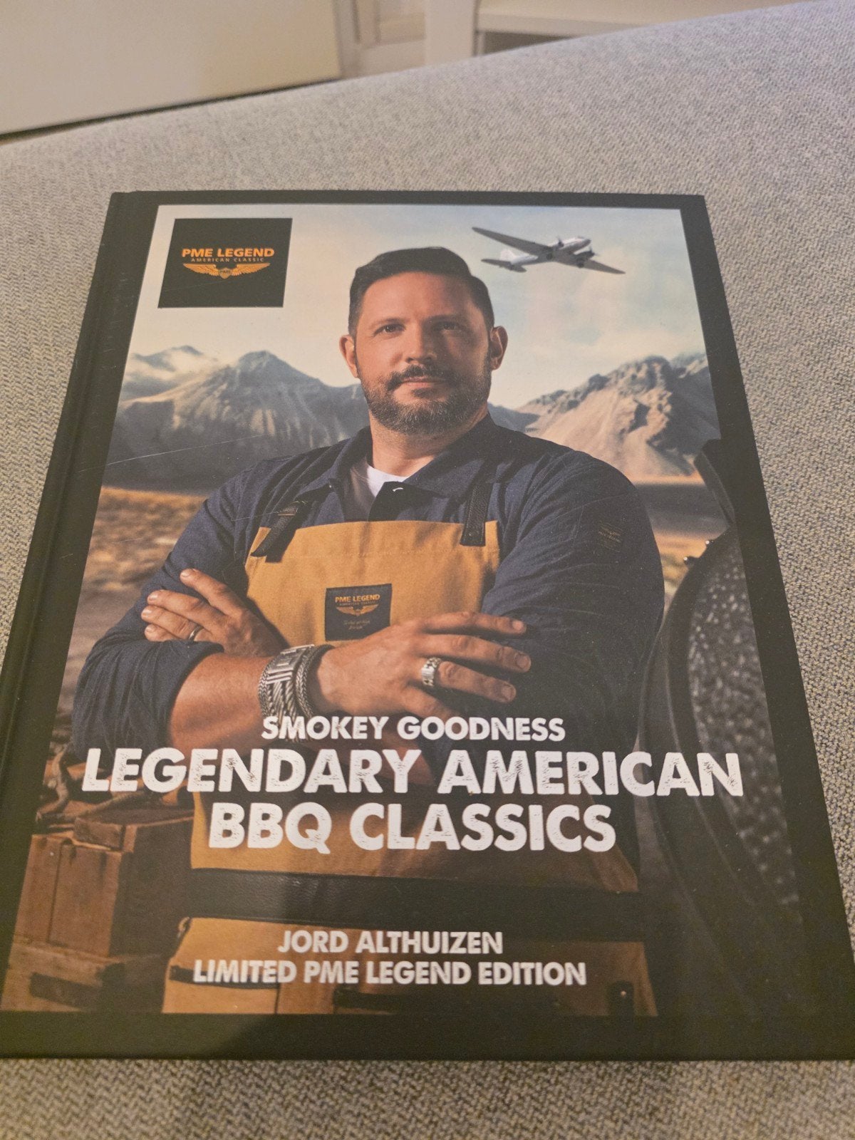 DUITS BBQ Boek: Legendary American BBQ Classics - JORD ALTHU, Hoofdgerechten, Jord Althuizen, Ophalen of Verzenden, Zo goed als nieuw