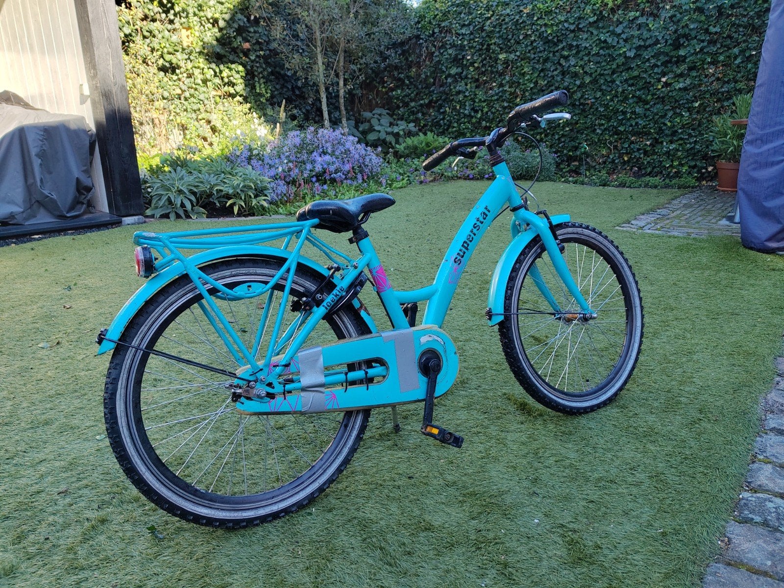 Loeki Superstar kinderfiets 22 inch, Fietsen en Brommers, Ophalen, Gebruikt, Loeki, Terugtraprem