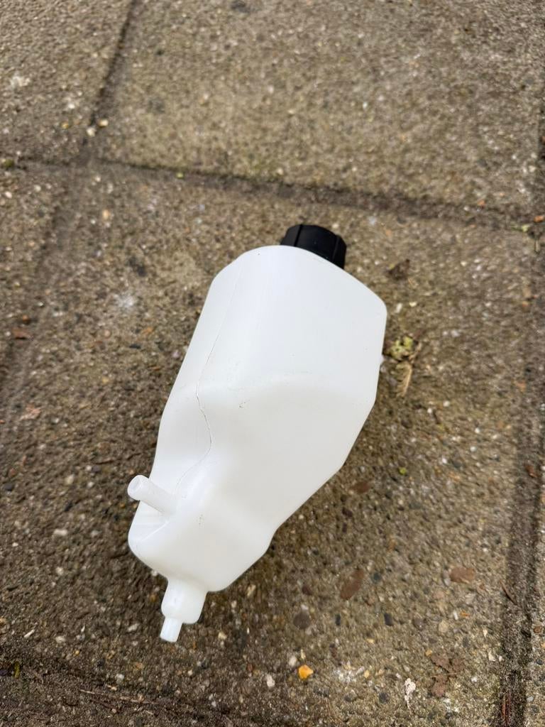 Piaggio zip sp koelvloeistoftankje imitatie, Ophalen of Verzenden, Nieuw, Overige typen